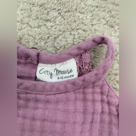 City Mouse Size 9-12 Months Purple Muslin Gauze Romper - Picture 3 of 6